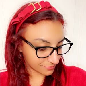 Red Headband Buckle Accent  Hair Accessory
